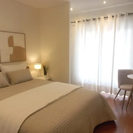 Cozy Private In - Independent Entrance - No Sharing Areas Πανσιόν